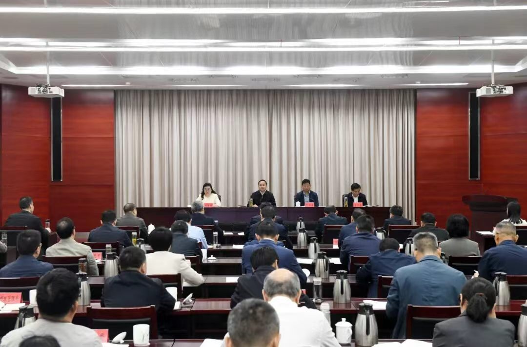 我市召开质量发展和食药安委会全体（扩大）会议